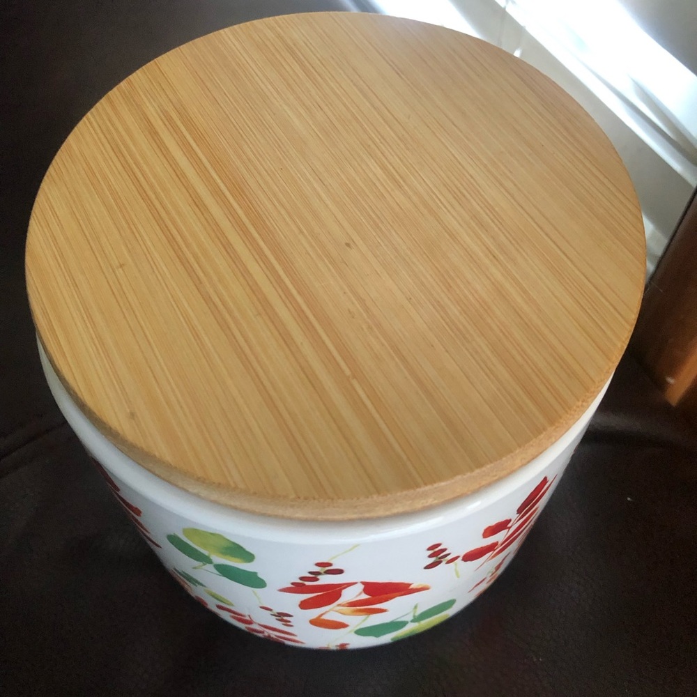 Ceramic fall decor container - Picture 6 of 6